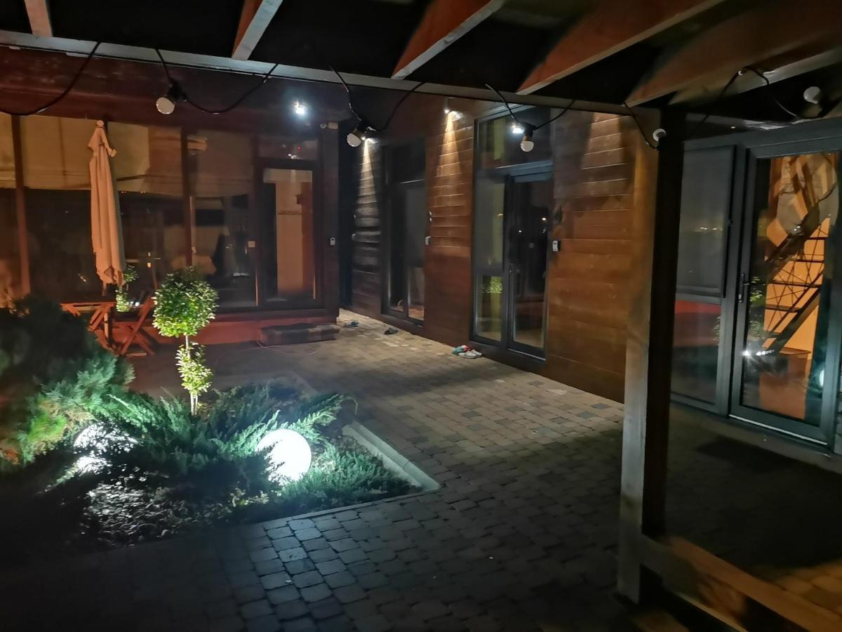 Kopel Haus - Studio - Self Acces Cod Location Balotesti Exterior photo